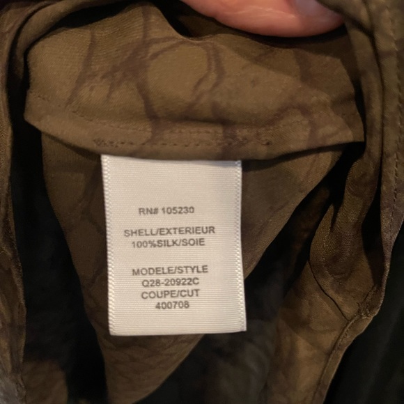 JOIE Silk Agacia Snakeskin Blouse size L - Picture 4 of 4